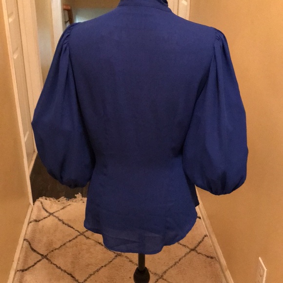 Blouse - Picture 2 of 6